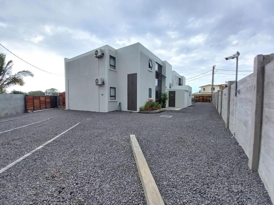 Bois Mapou Self Catering Apartments Unit 204 Riviere Noire Exterior photo